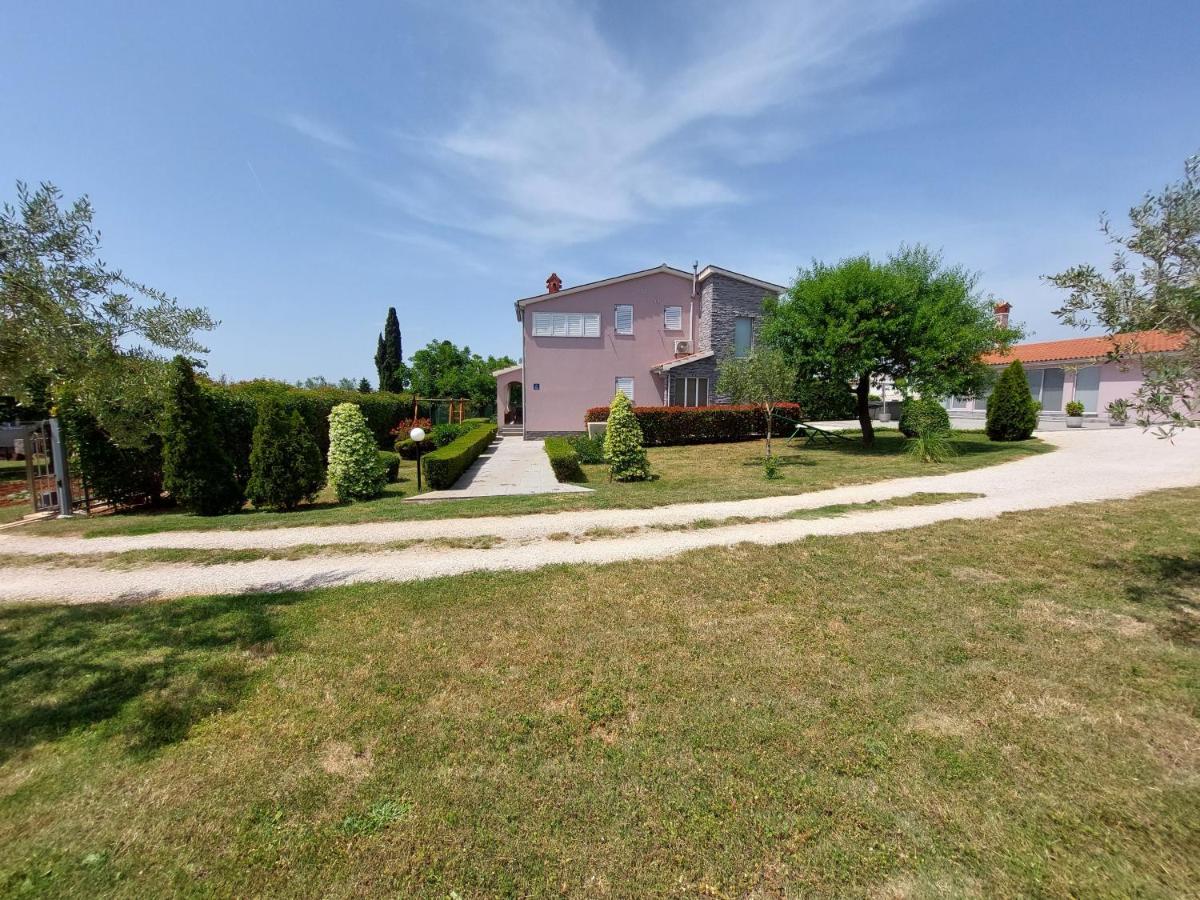 Villa Mattea Galižana المظهر الخارجي الصورة